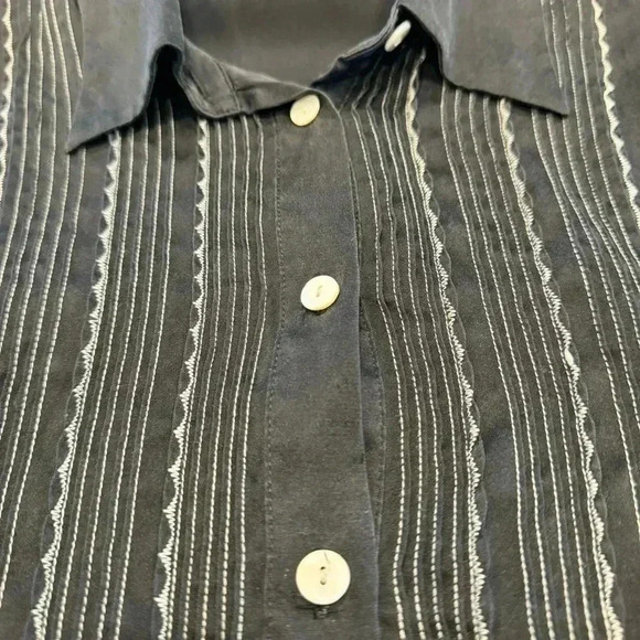 Barami Black & White SILK Pleated Button Down Top with puff long sleeves Size M - Picture 8 of 8